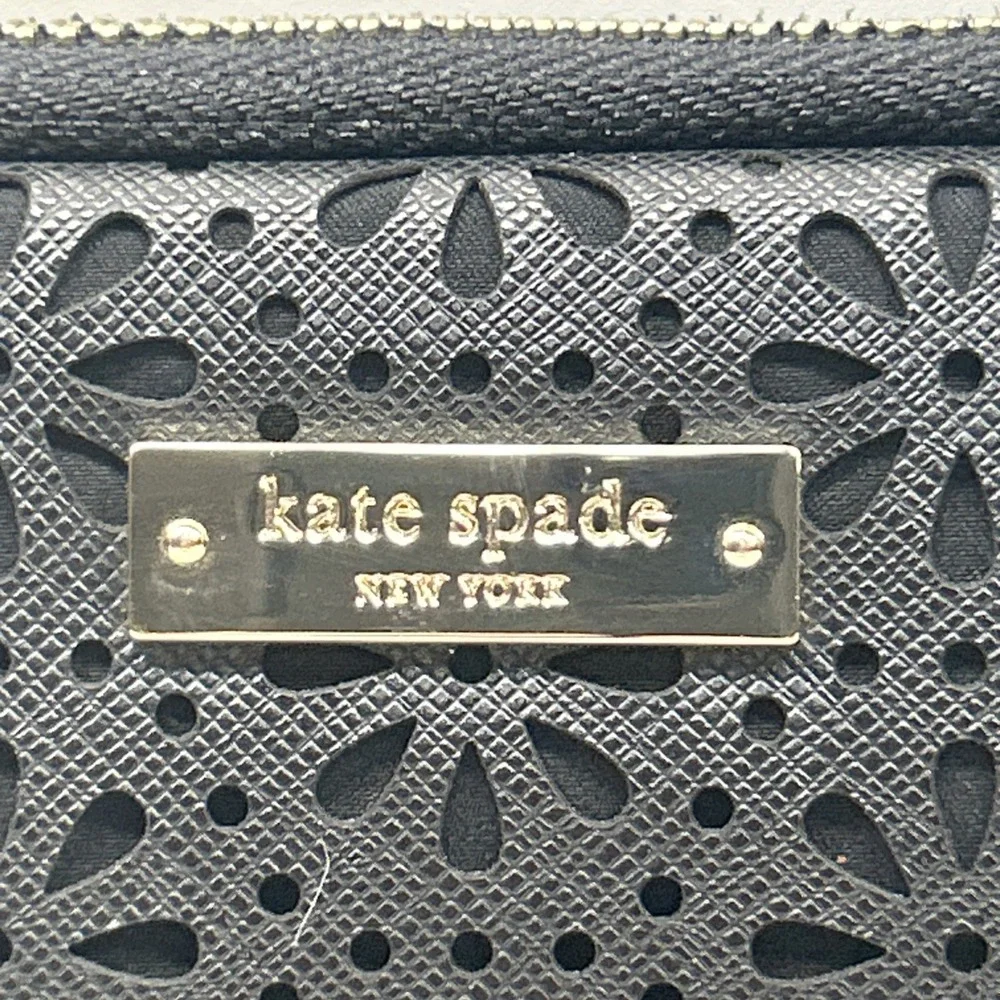 Kate Spade New York Perforated Daisy Cut Out Tablet Sleeve Case 13